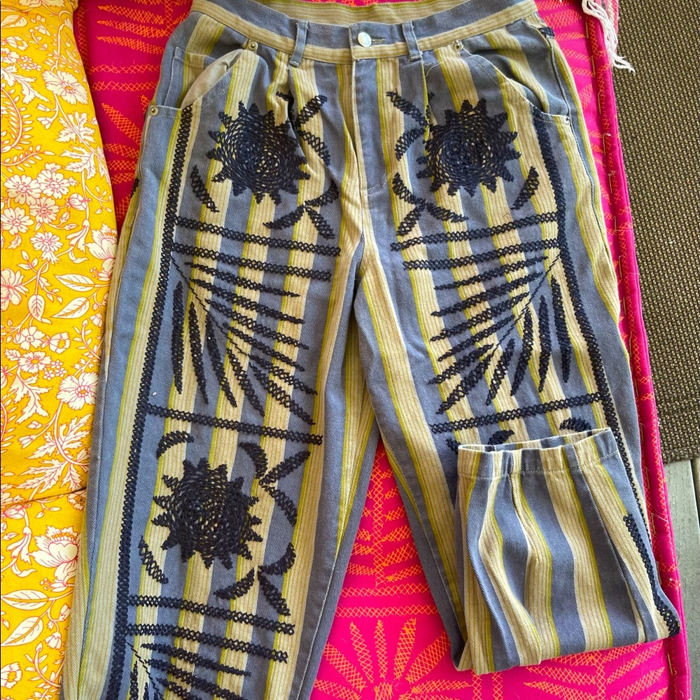 Kimchi blue hand embroidered jeans